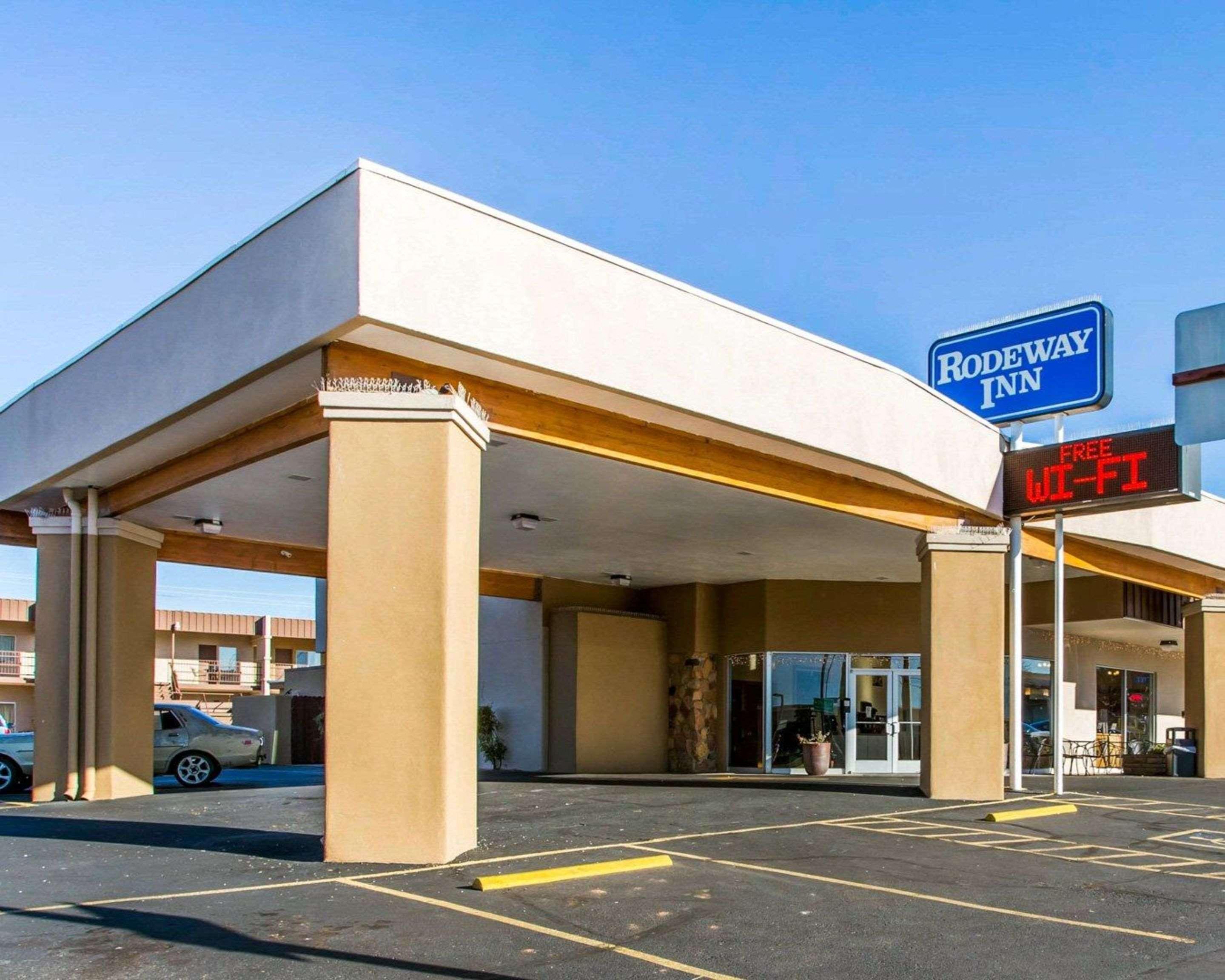 Rodeway Inn At Lake Powell Page Exterior photo